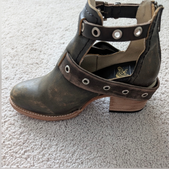 Freebird by Steven Carsen Ankle Boot Women's Size 7 Leather Distressed Bohemian - Picture 9 of 14